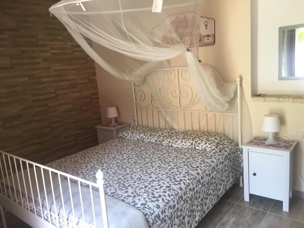 B&B Da Manu Monserrato Buitenkant foto