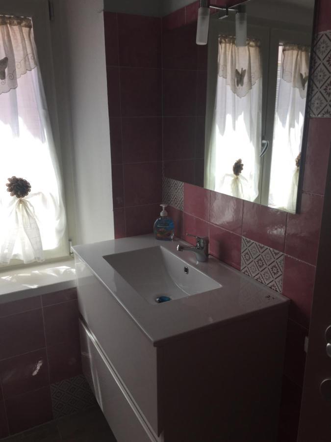 B&B Da Manu Monserrato Buitenkant foto